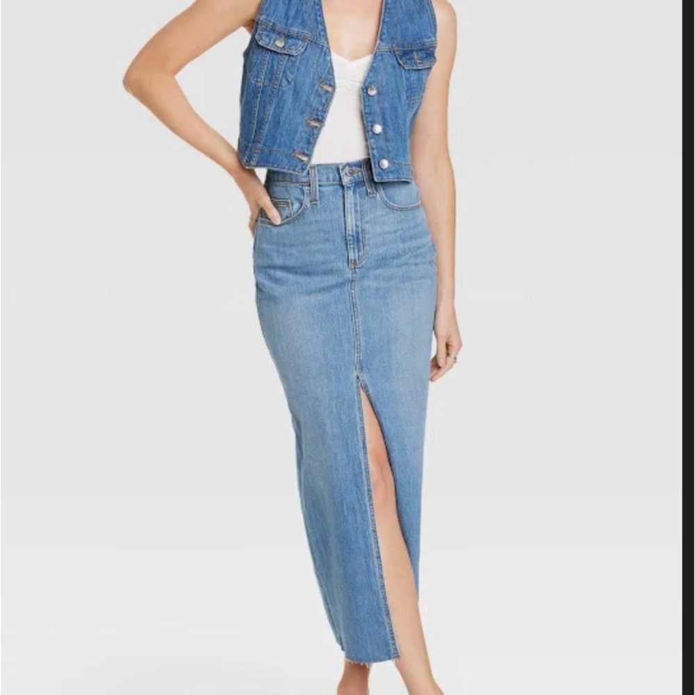 Women's Denim Maxi Skirt - Universal
Thread™ size 6